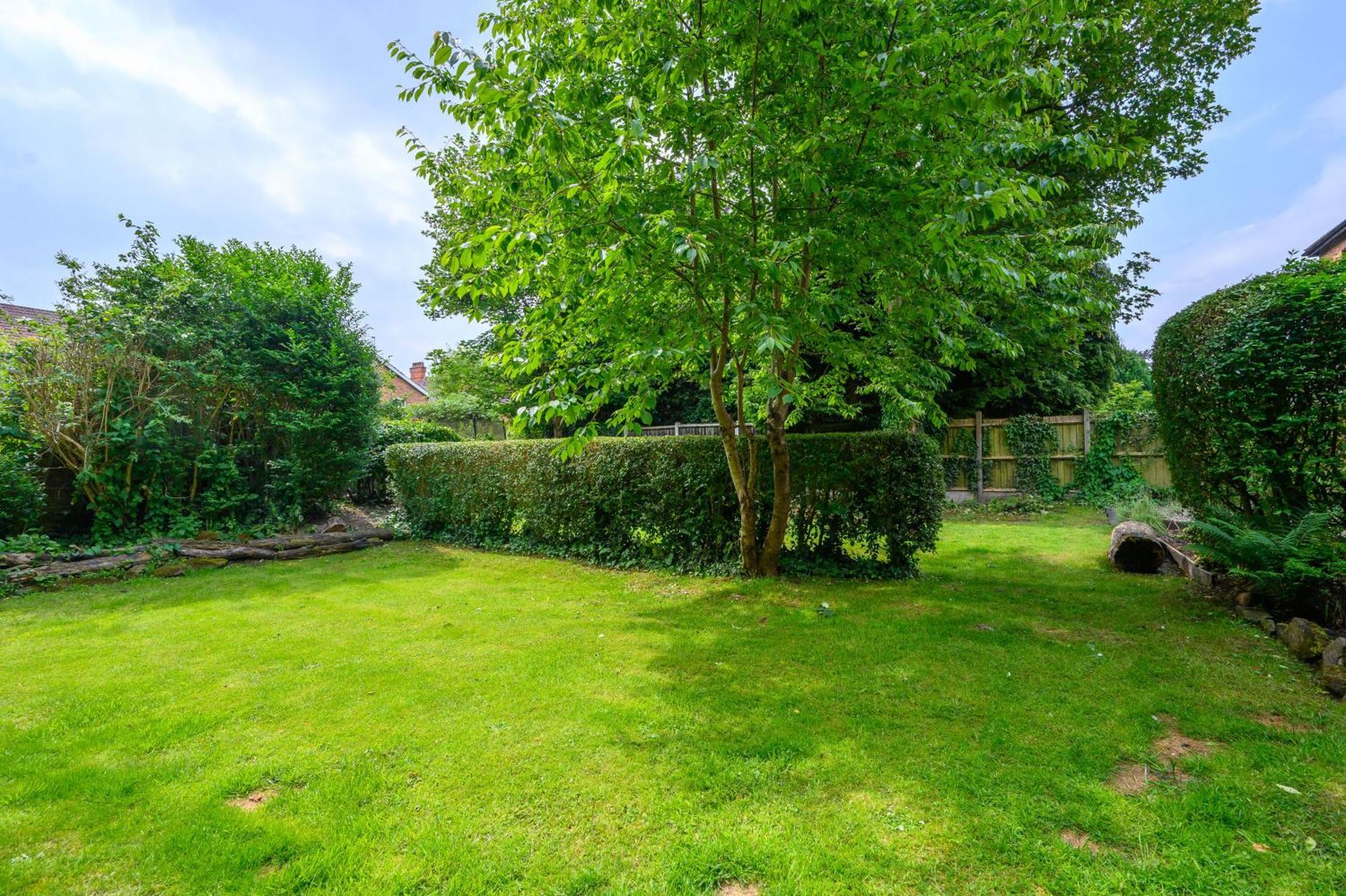 Emerald Delightful Moseley Mews, By Staystaycations * Birmingham